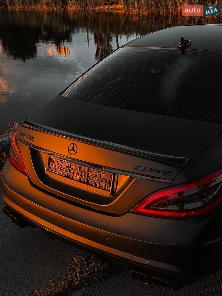 Mercedes-Benz Cls-Class 2011 photo 4