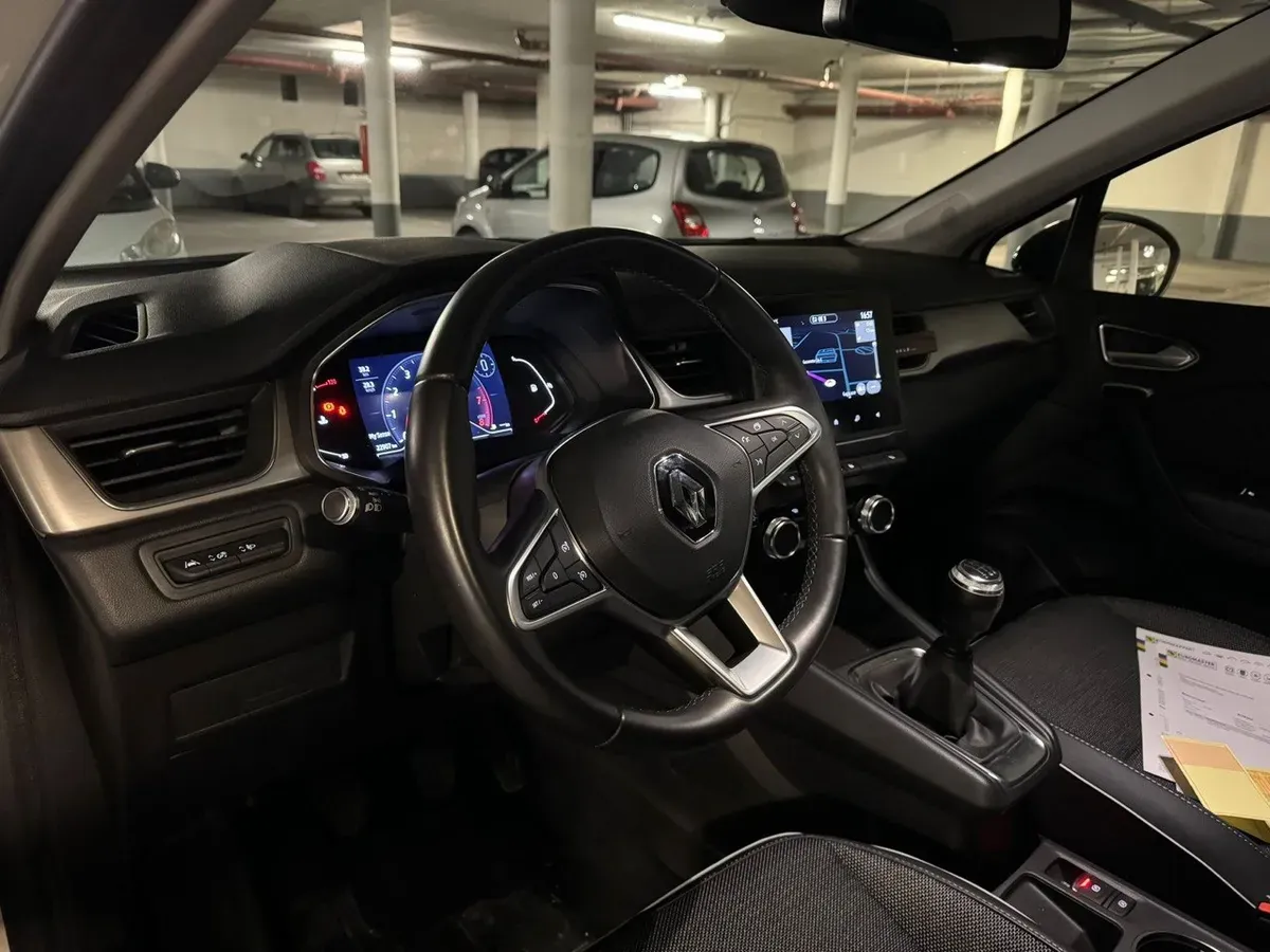 Renault Captur 2019 photo 2