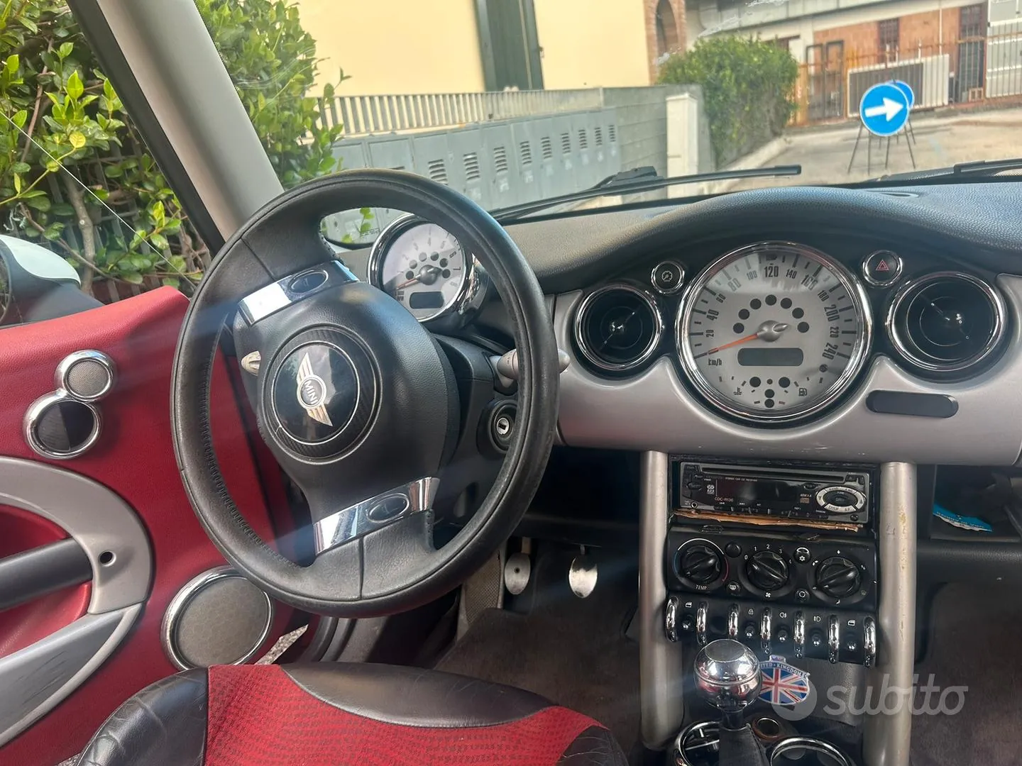 Mini Cooper 2002 photo 4