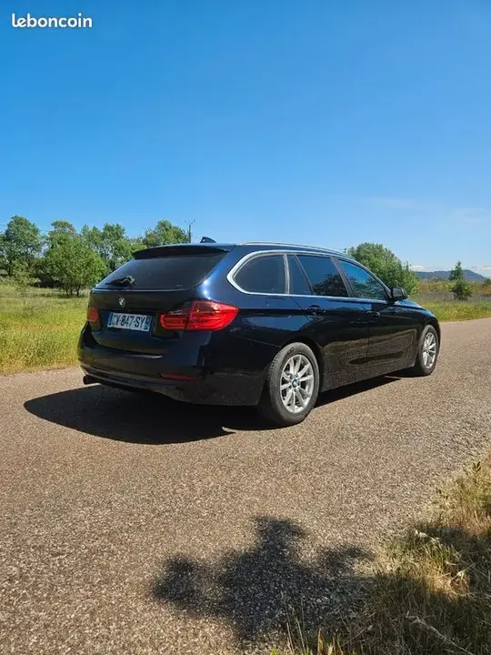 BMW Série 3 2013 photo 2