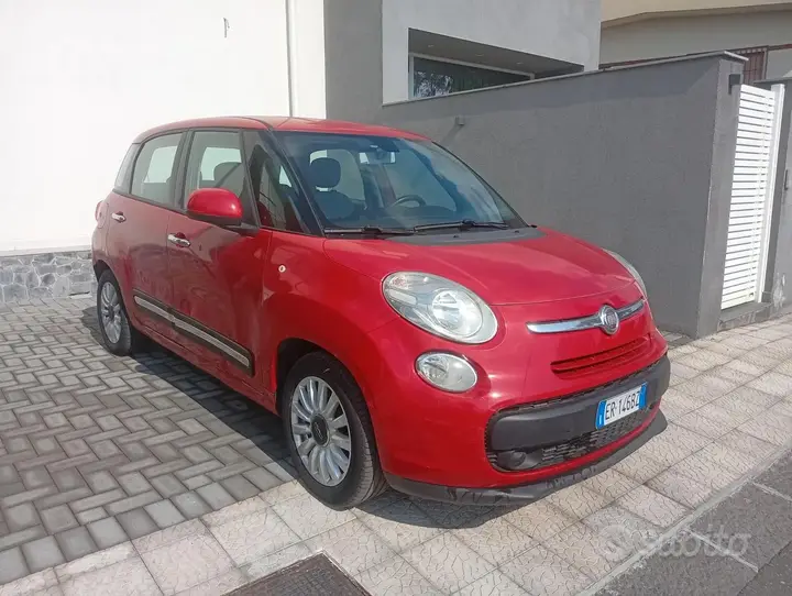 Fiat 500L 2013 photo 2