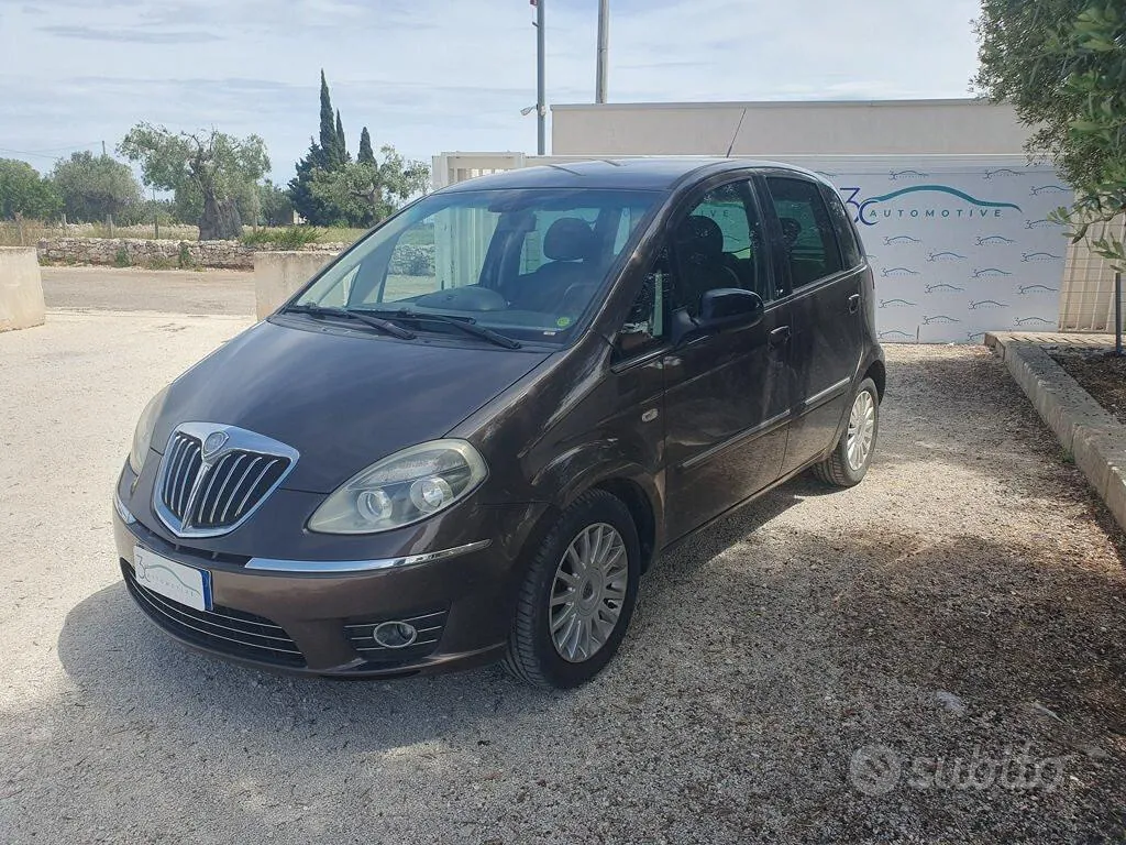Lancia Musa 2011 photo 3