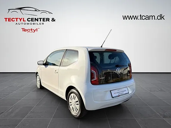 Volkswagen Up 2012 photo 4