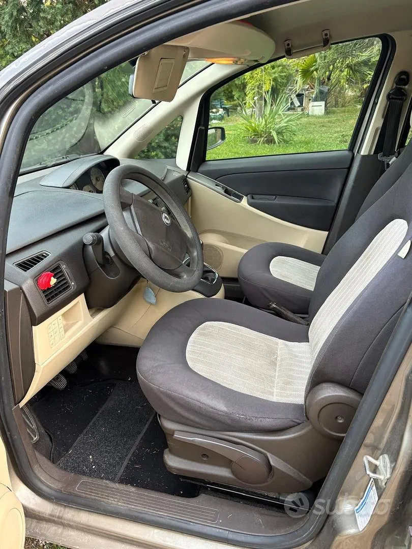 Lancia Musa 2007 photo 5