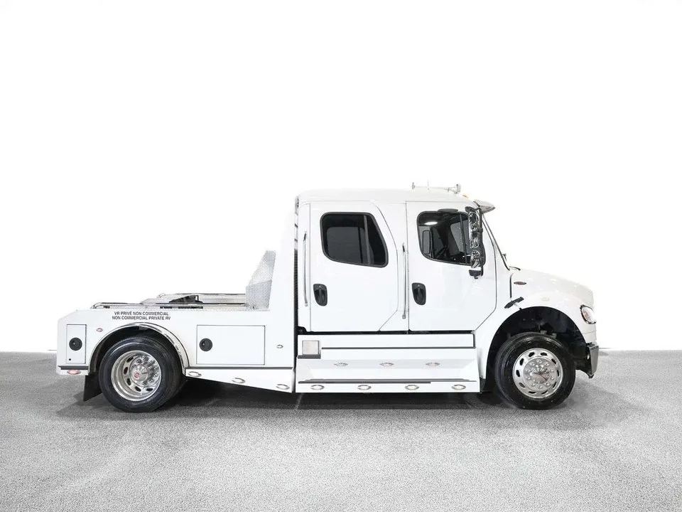 Freightliner Sportchassis 2013 photo 2