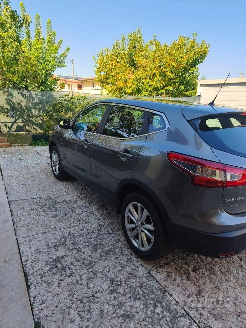 Nissan Qashqai 2016 photo 2