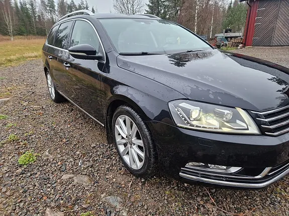 Volkswagen Passat 2013 photo 3