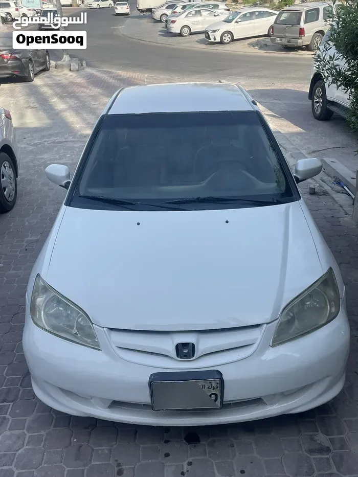 Honda Civic 2005 photo 2