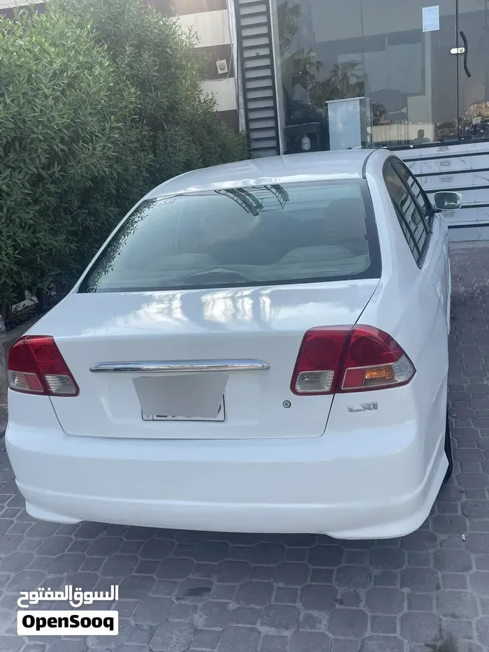 Honda Civic 2005 photo 3