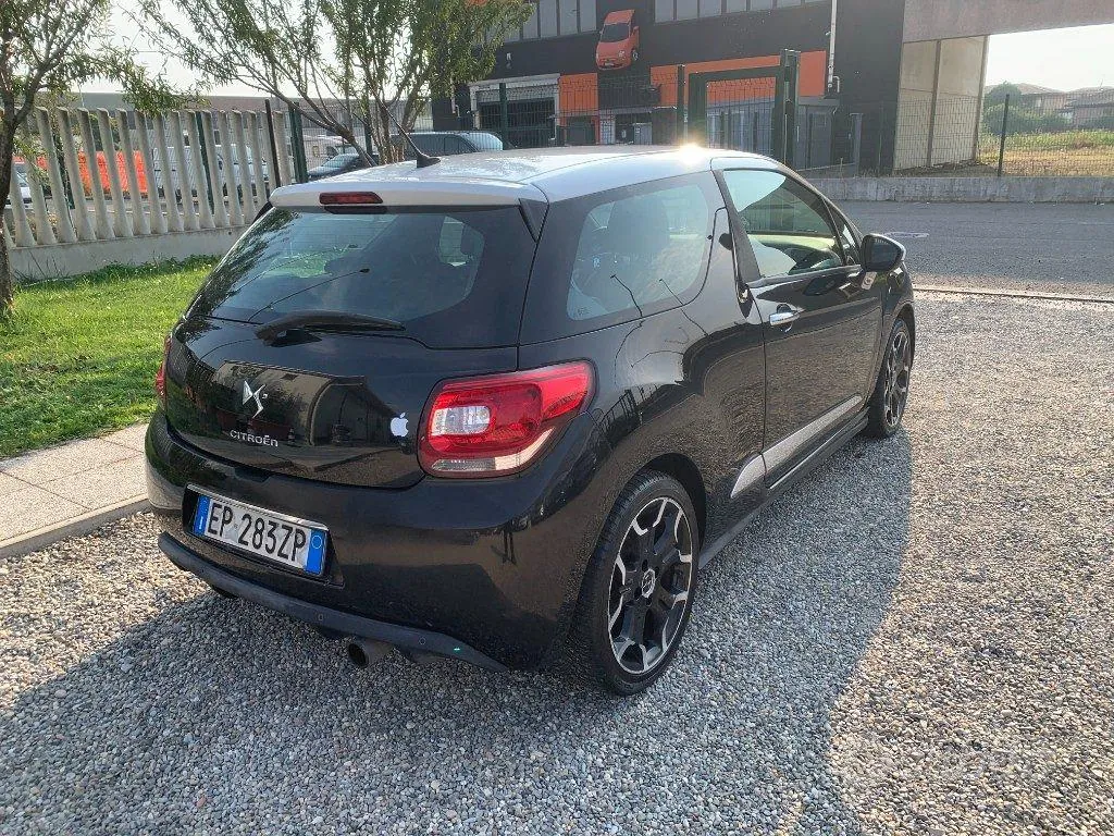 DS Automobiles Ds 3 2013 photo 5