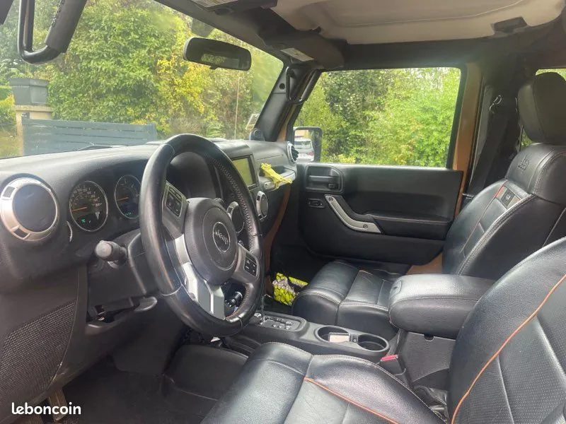 Jeep Wrangler 2011 photo 3