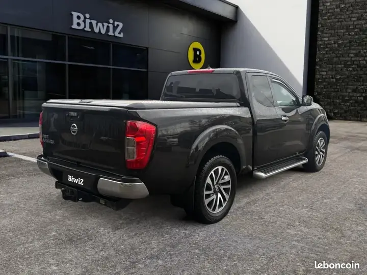Nissan Navara 2016 photo 5