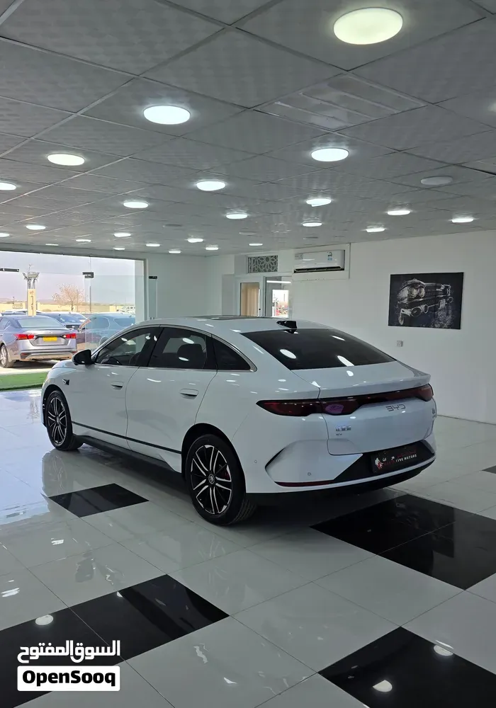 BYD Qin 2025 photo 4