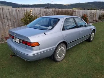 Toyota Camry 1998 photo 3