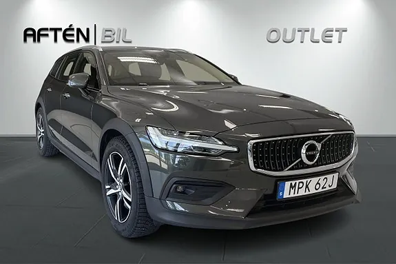 Volvo V60 Cross Country 2021 photo 4
