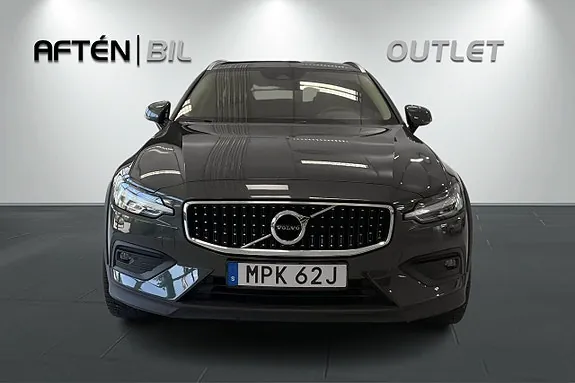 Volvo V60 Cross Country 2021 photo 3