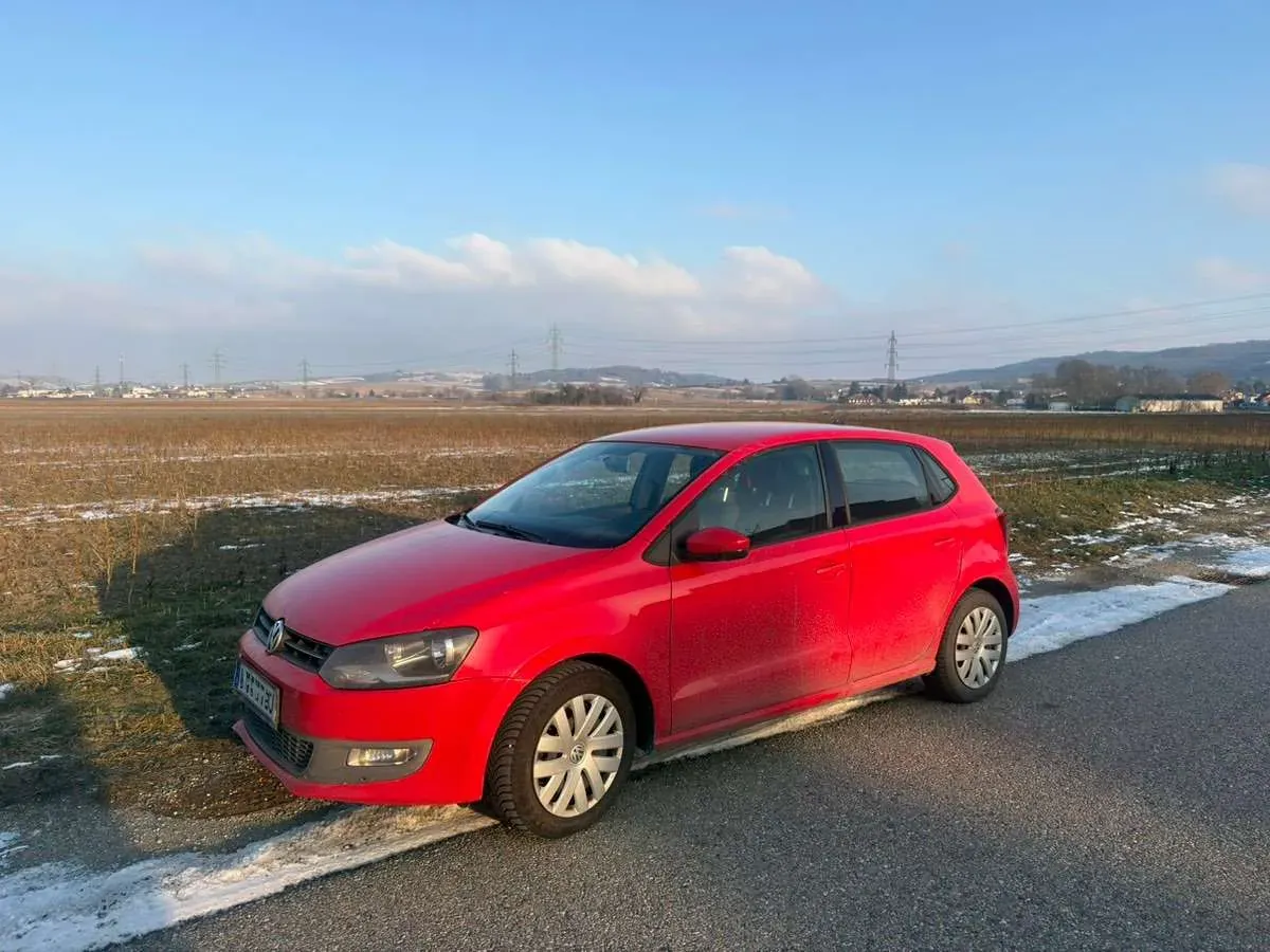Volkswagen Polo 2010 photo 2
