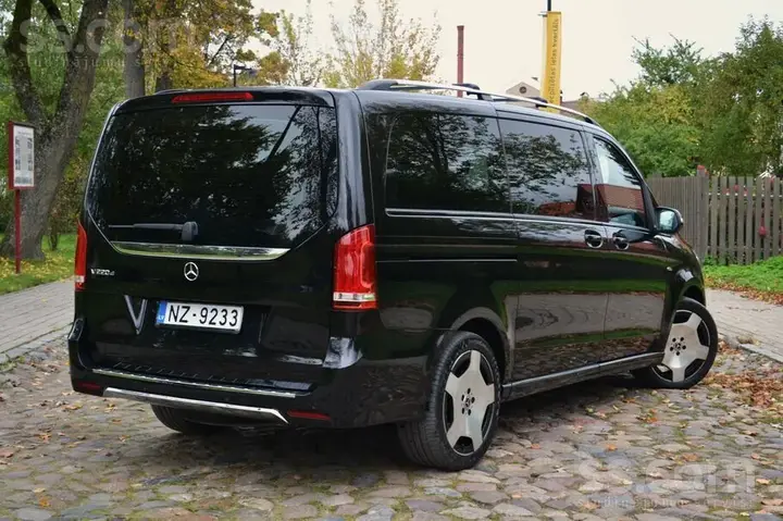 Mercedes-Benz V220 2017 photo 4
