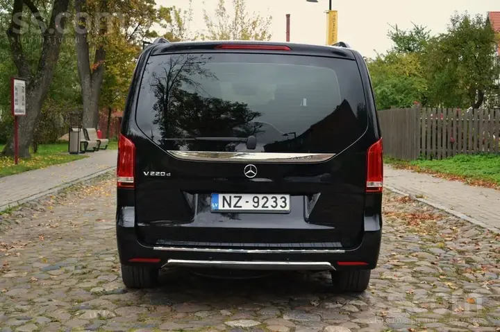 Mercedes-Benz V220 2017 photo 5