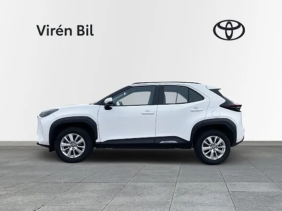 Toyota Yaris Cross 2023 photo 2