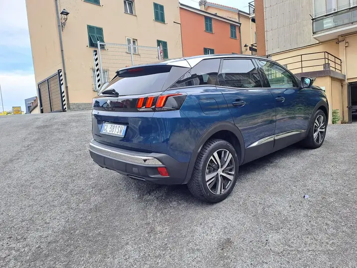 Peugeot 3008 2022 photo 4