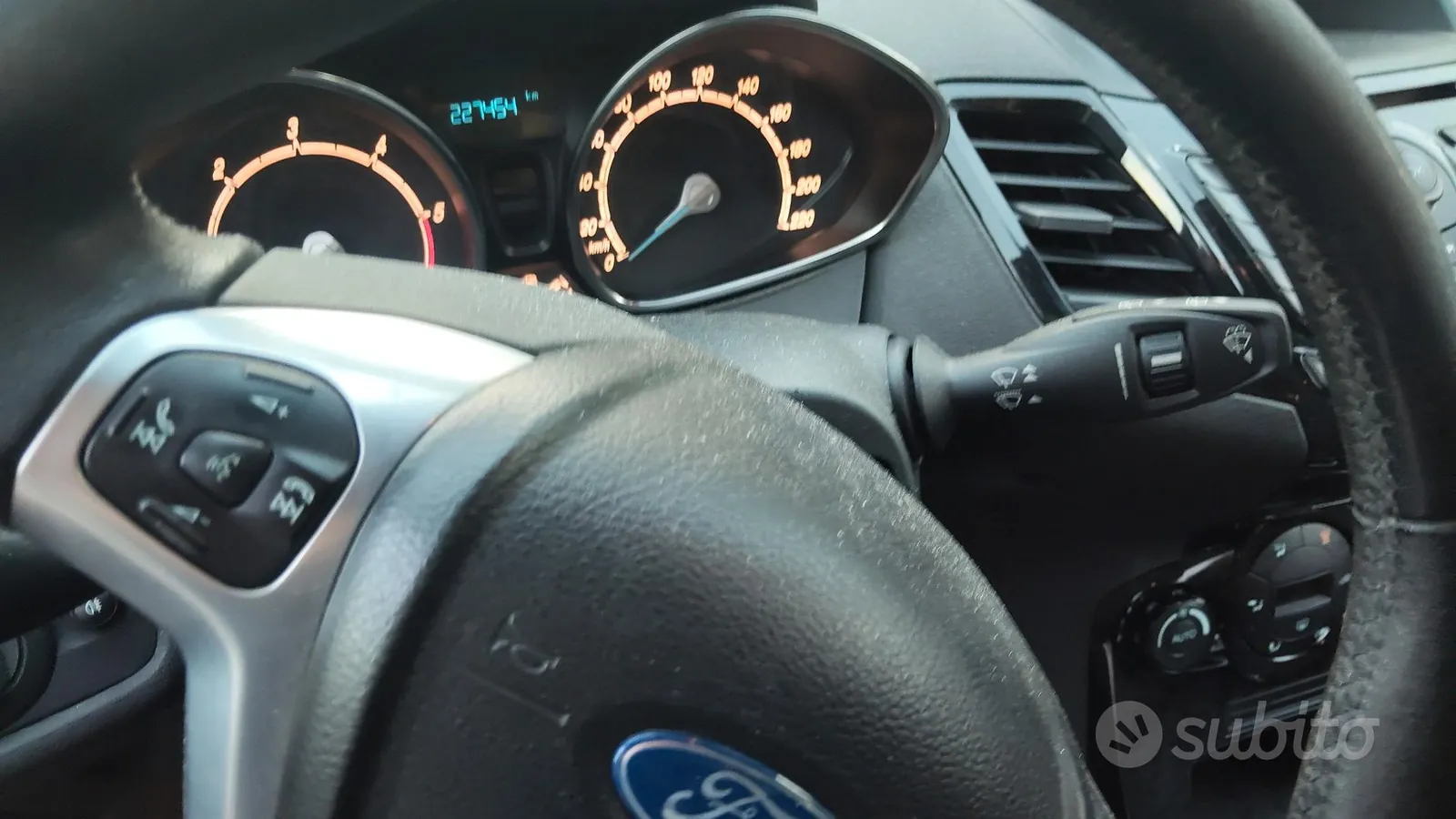 Ford Fiesta 2014 photo 5