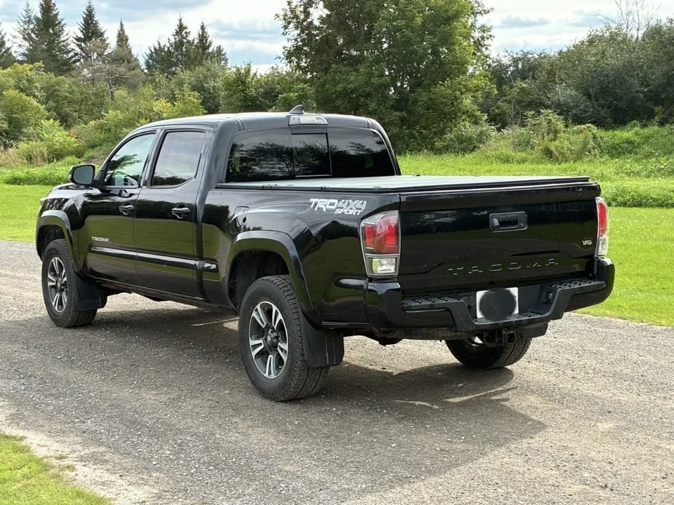 Toyota Tacoma 2018 photo 3