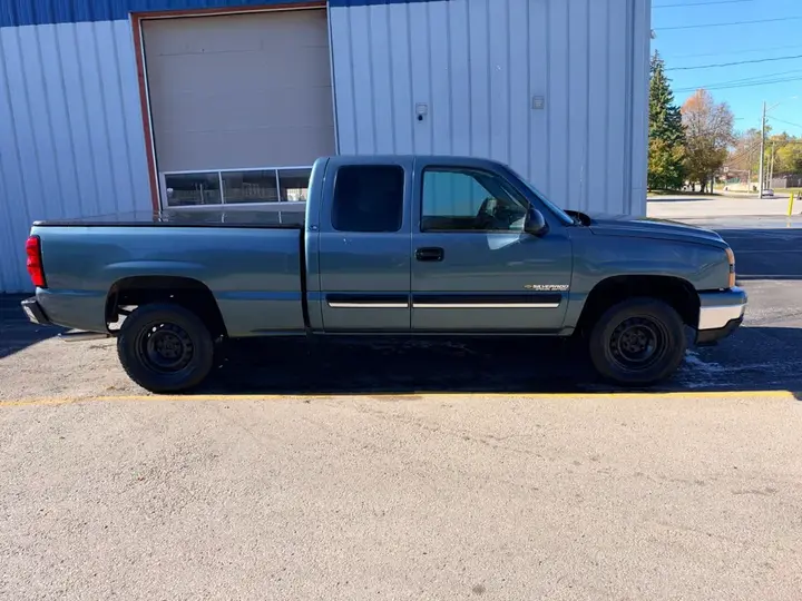 Chevrolet Silverado 1500 2007 photo 2