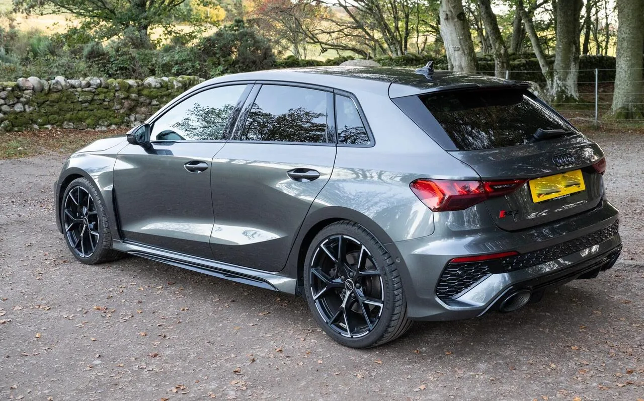 Audi Rs3 2023 photo 2