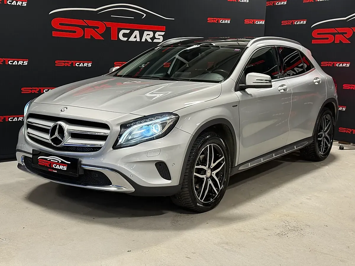 Mercedes-Benz Gla Class 2017 photo 2