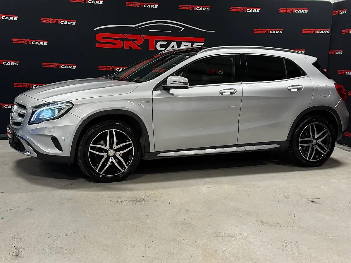 Mercedes-Benz Gla Class 2017 photo 3