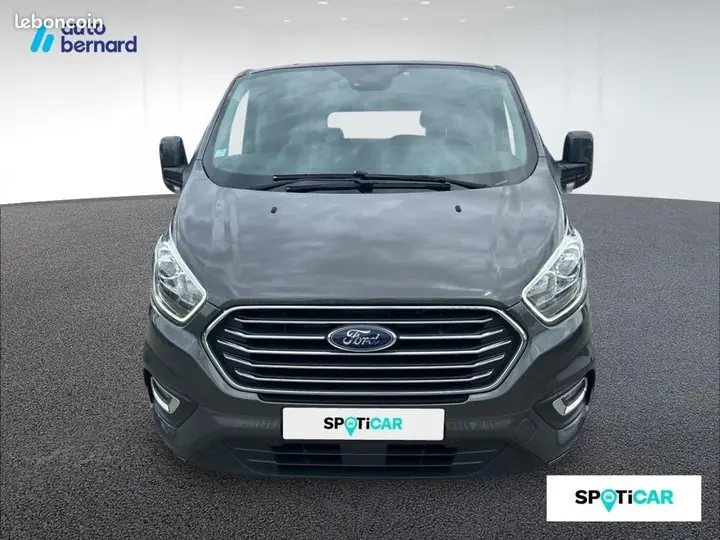Ford Tourneo Custom 2022 photo 2