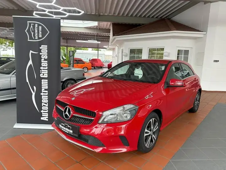Mercedes-Benz A200