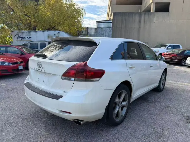 Toyota Venza 2013 photo 4