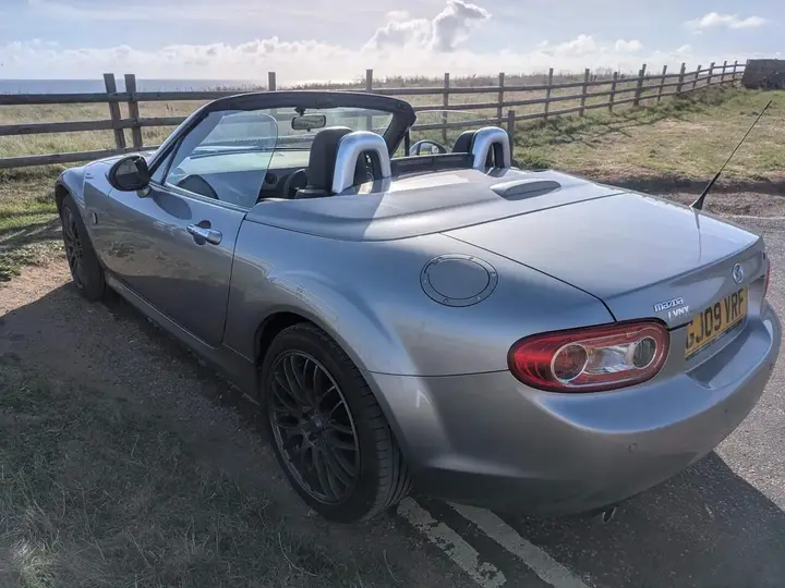 Mazda Mx-5 2009 photo 3