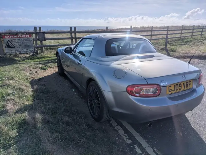 Mazda Mx-5 2009 photo 4