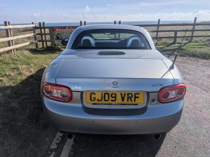 Mazda Mx-5 2009 photo 5