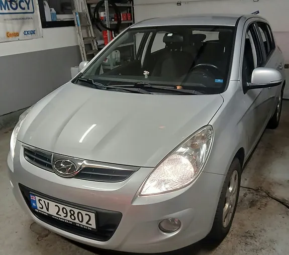 Hyundai I20 2012 photo 2