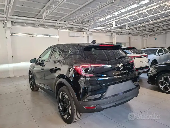 Renault Captur 2026 photo 4