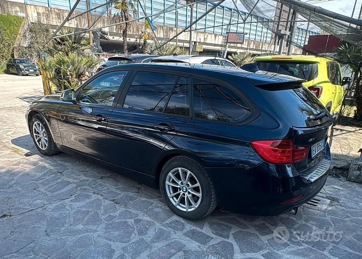 BMW 318 2014 photo 4