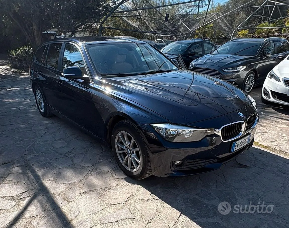 BMW 318 2014 photo 3