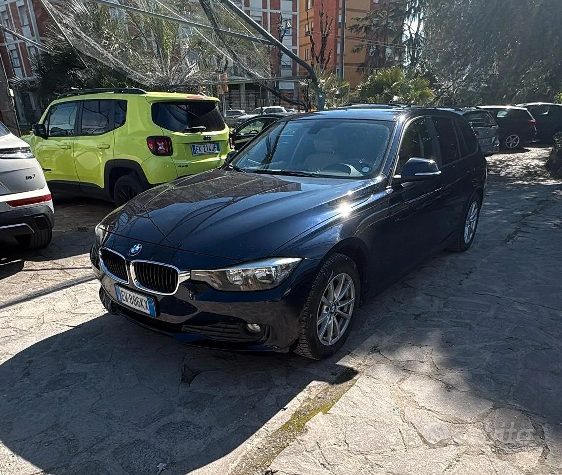 BMW 318 2014 photo 2