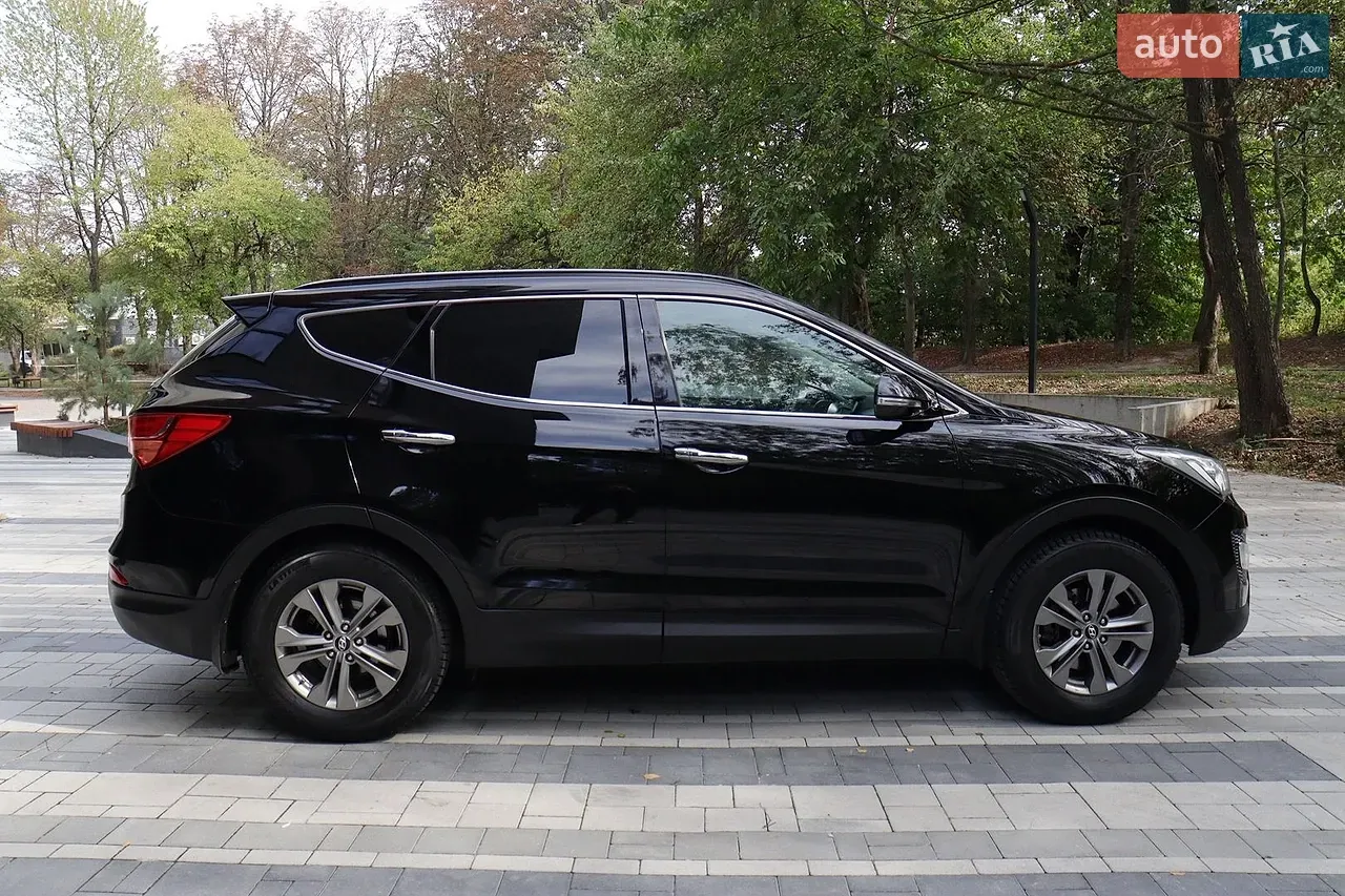 Hyundai Santa Fe 2015 photo 4