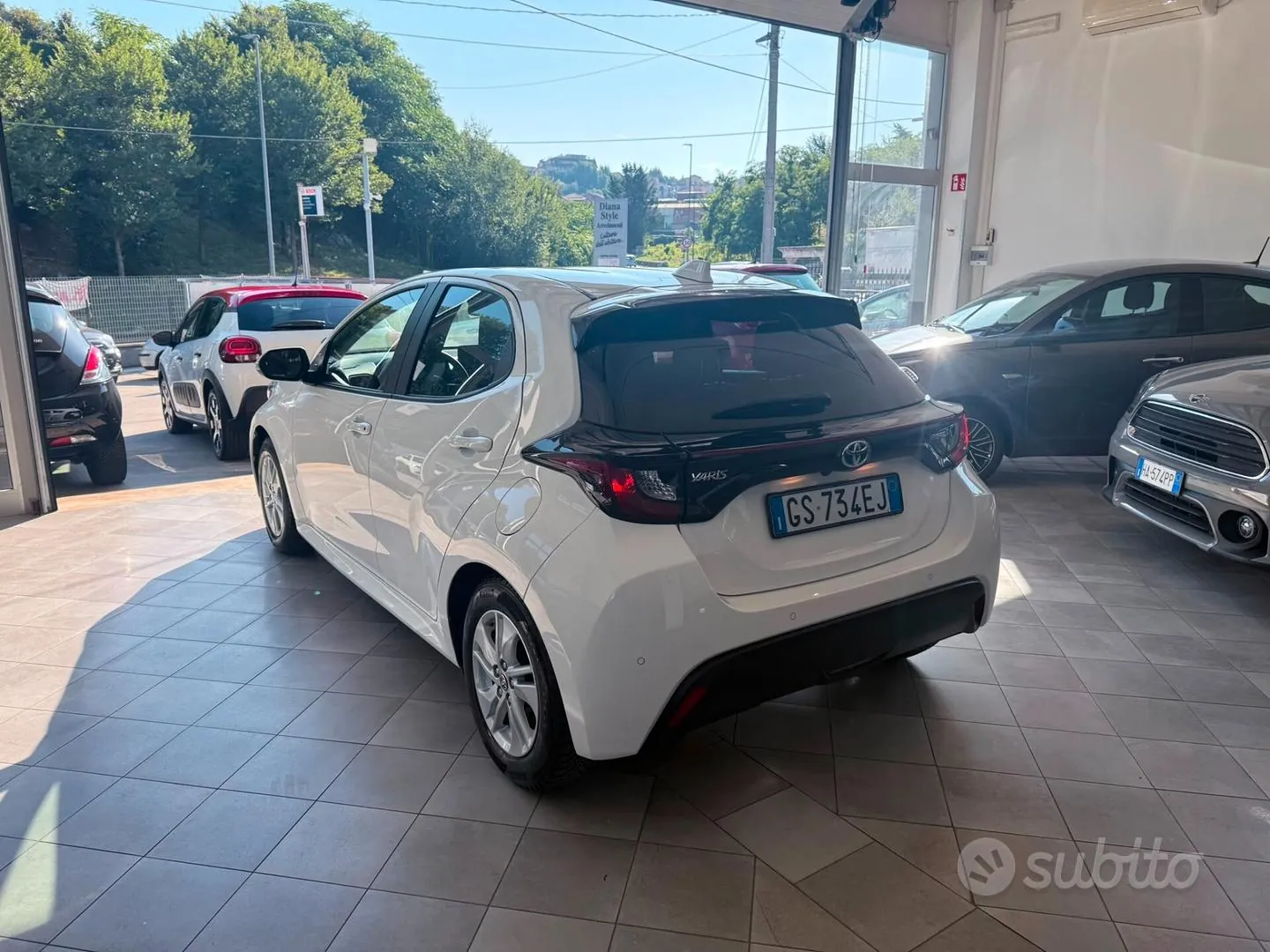 Toyota Yaris 2023 photo 5