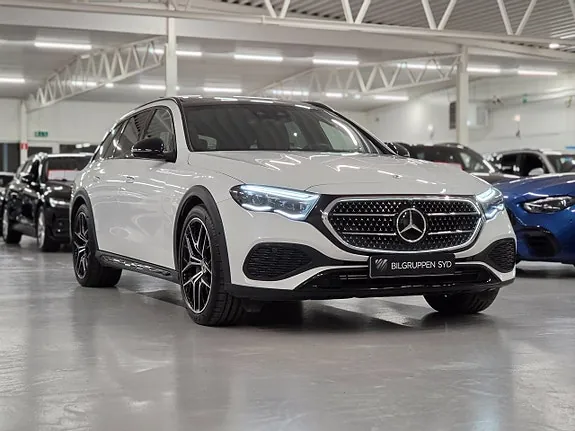 Mercedes-Benz E300 De 2026 photo 4
