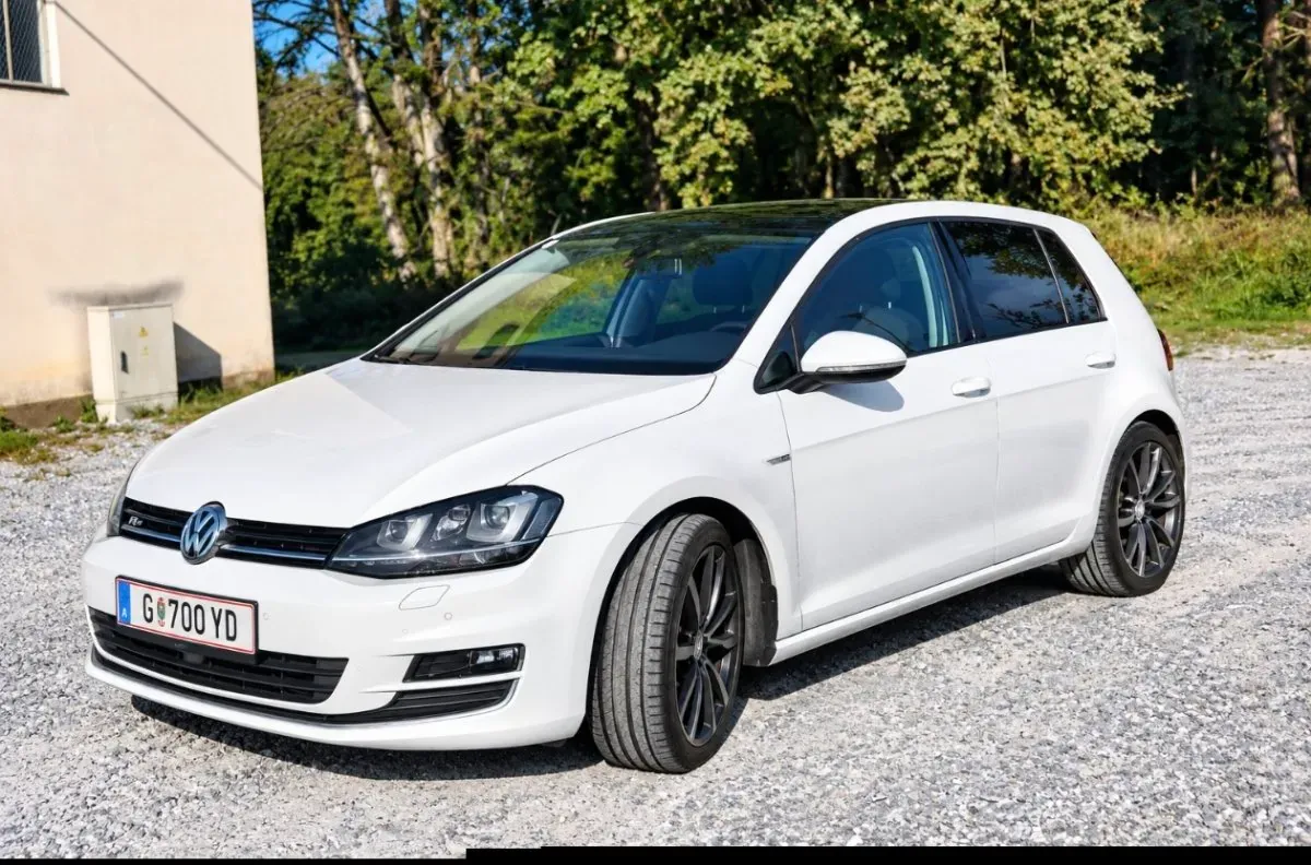 Volkswagen Golf 2015 photo 2