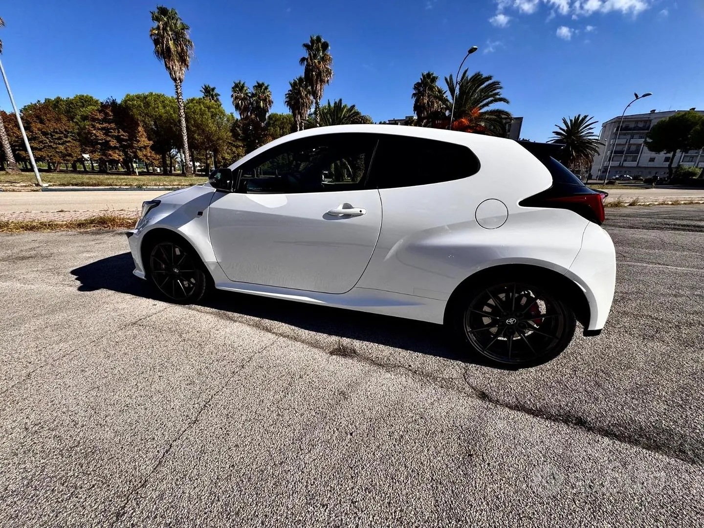 Toyota Yaris 2021 photo 2