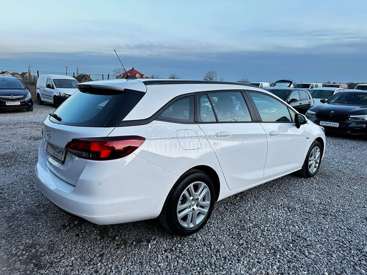 Opel Astra K 2020 photo 4