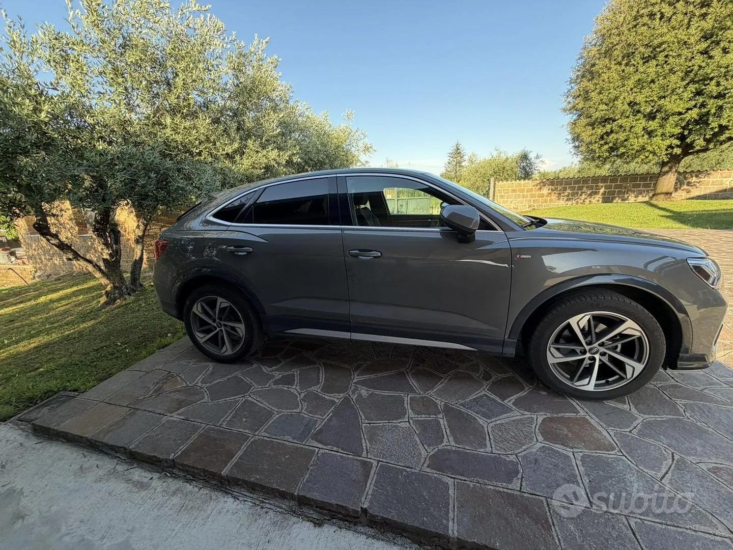 Audi Q3 2022 photo 3