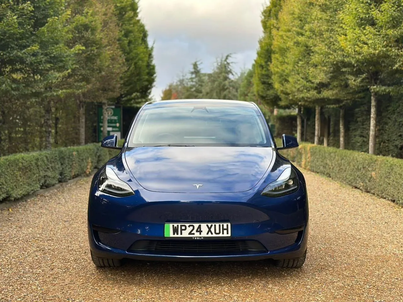Tesla Model Y 2024 photo 3